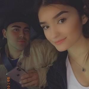 Meet your Posher, Vianey